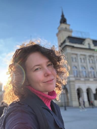 Наташа Иванова